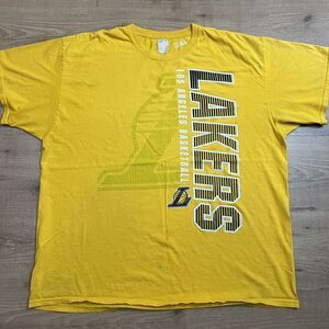 Vintage Los Angeles Lakers T Shirt XL Yellow Gold Basketball Kobe‎ Bryant Shaq